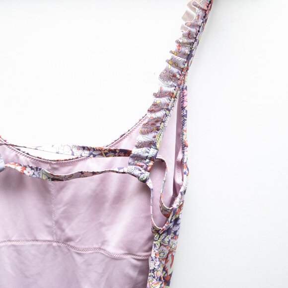 Victoria Secret One Piece Floral Swim Suit - Picture 7 of 7